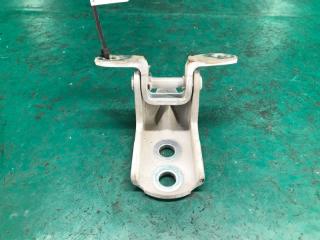 Петля двери нижняя передняя левая SENTRA B17 12-21 2015 Седан 1.8 MRA8DE