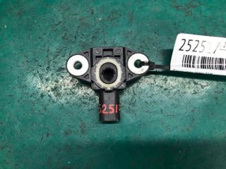 Датчик удара передний правый HYUNDAI SONATA YF 10-14 Седан 2.4