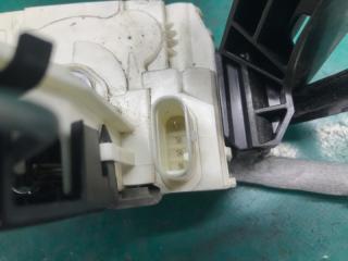 Замок двери задний правый QX30 16-20 2018 Внедорожник 2.0 20PET