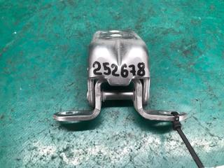 Петля двери нижняя передняя левая NISSAN ROGUE 08-15 Внедорожник 2.5 QR25DE