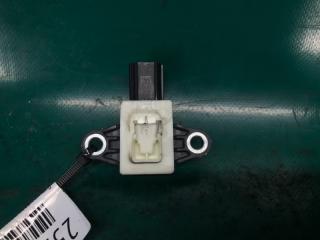 Датчик удара передний правый KIA SORENTO XM 09-14 Внедорожник 2.4 G4KE