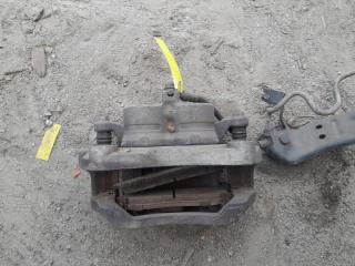 Суппорт тормозной передний правый M35/M45 04-10