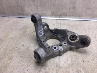 Цапфа задняя левая INFINITI M35/M45 04-10