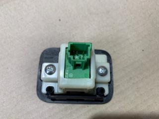 Кнопка закрывания крышки багажника PATHFINDER R52 12-21 2020 R52 3.5