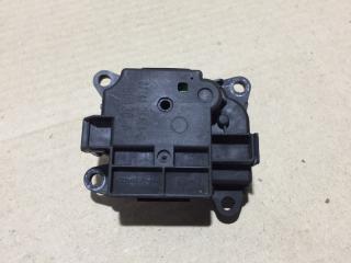 Моторчик заслонки печки задний PATHFINDER R52 12-21 2020 R52 3.5