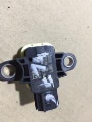 Датчик удара передний правый PATHFINDER R52 12-21 2020 R52 3.5