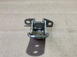 Петля двери верхняя передняя правая PATHFINDER R52 12-21 2020 R52 3.5