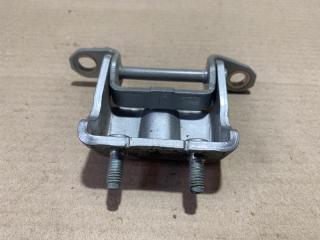 Петля двери верхняя задняя правая PATHFINDER R52 12-21 2020 R52 3.5