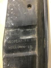 Брызговик передний правый MITSUBISHI ENDEAVOR 03-11 Внедорожник