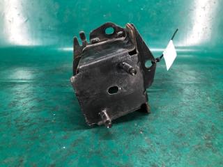 Кронштейн усилителя заднего бампера левый ROGUE 08-15 2013 Внедорожник 2.5 QR25DE