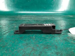 Антенна задняя правая QX30 16-20 2018 Внедорожник 2.0 20PET