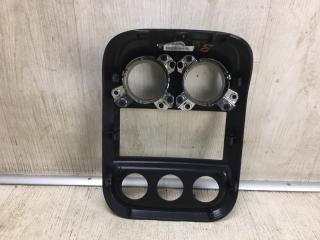 Накладка торпедо центр. COMPASS 06-16 2014 MK49 2.4 ED3