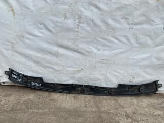 Накладка бампера задняя PRIUS - 30 09-17 2013 ZVW30 2ZR-FXE