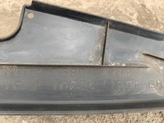 Накладка бампера задняя PRIUS - 30 09-17 2013 ZVW30 2ZR-FXE