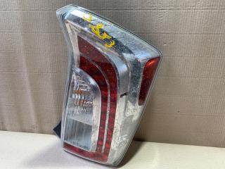 Фонарь наружный правый PRIUS - 30 09-17 2013 ZVW30 2ZR-FXE