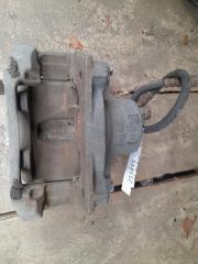 Суппорт тормозной передний правый IS250/350 05-13