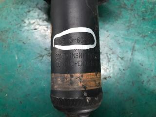 Амортизатор передний правый GX470 02-09 2009 Внедорожник 4.7 2UZFE