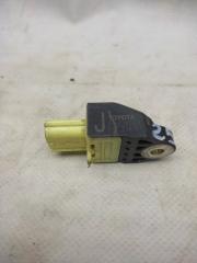 Датчик удара задний правый RX350/450 09-15