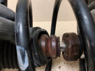 Амортизатор передний левый TOYOTA SOLARA 03-09 ACV30L Кабриолет 3.3 3MZ-FE