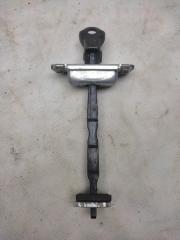 Ограничитель двери задний левый SONATA YF 10-14 2015 Седан 2.4