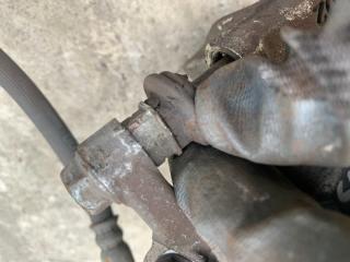 Суппорт тормозной задний правый SIENNA 11-16 2015 Минивэн 3.5L 6