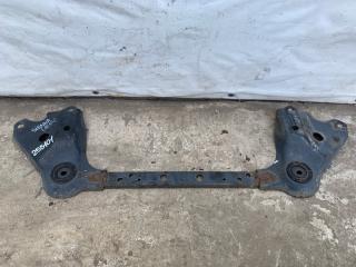 Крепление балки подвески переднее JUKE 10-19