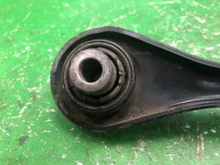 Рычаг задней подвески поперечный левый PASSAT B7 11-15 2014 Седан 2.5 CBUA