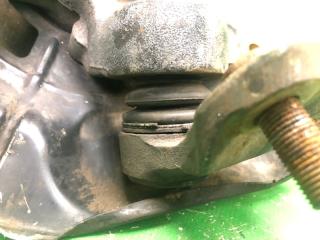 Кулак поворотный левый SOLARA 03-09 COUPE 2.4 2AZFE