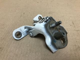 Петля двери нижняя задняя левая FORD FIESTA 08-17 Хэтчбек 1.6 XDEZ