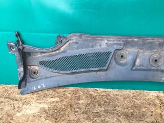 Пластик под лобовое стекло / Жабо INFINITI QX30 16-20 Внедорожник 2.0 20PET