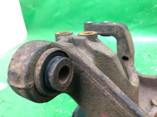 Цапфа задняя правая EDGE 06-14 2012 Внедорожник 2.0