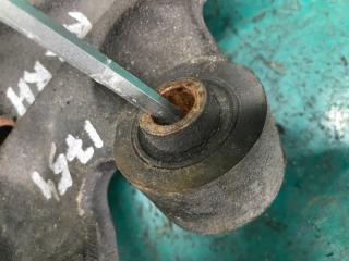 Цапфа задняя правая SORENTO XM 09-14 2010 Внедорожник 2.4 G4KE