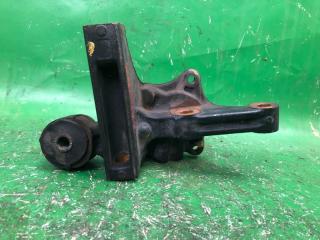 Цапфа задняя левая LEXUS ES300 96-01 1998