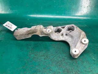 Кронштейн компрессора кондиционера FUSION 14- 2013 Седан C20EDEF