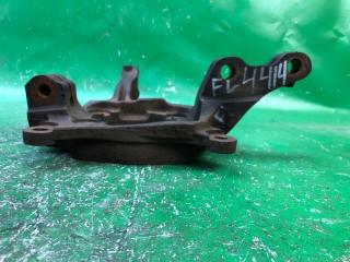 Кулак поворотный передний левый MITSUBISHI ENDEAVOR 03-11 Внедорожник 3.8