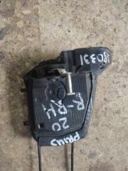 Замок двери задний правый PRIUS - 20 03-11