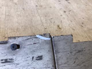 Накладка порога наружная левая 300 04-10 2008 Седан 3.5 EGG