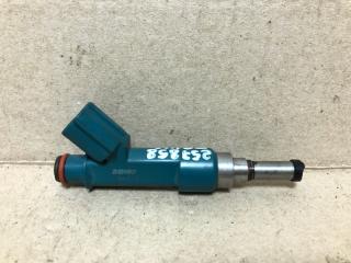 Форсунка топливная TOYOTA PRIUS - 30 09-17 ZVW30