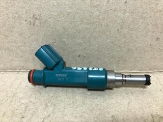 Форсунка топливная TOYOTA PRIUS - 30 09-17 ZVW30