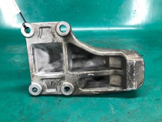 Кронштейн опоры двигателя правый M35/M45 04-10 2008 Седан 3.5 VQ35DE