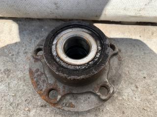 Ступица задняя JETTA USA 10-17 2011 CBTA 2.5L