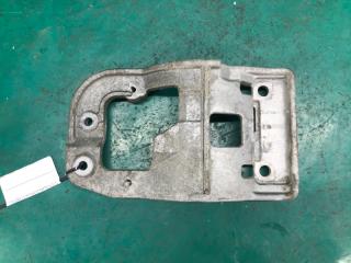 Кронштейн компрессора кондиционера TOYOTA SOLARA 03-09 Кабриолет 3.3 3MZ-FE