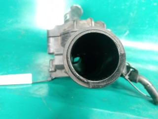 Корпус термостата JETTA USA 10-17 2011 Седан CBTA 2.5L