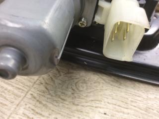 Стеклоподъемник передний правый SENTRA (B16) 06–12 2012 2.0 MR20DE