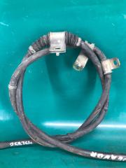 Трос стояночного тормоза правый ENDEAVOR 03-11 2003 Внедорожник 3.8