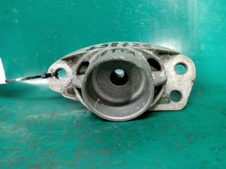 Опора амортизатора задняя JETTA USA 10-17 2011 CBTA 2.5L