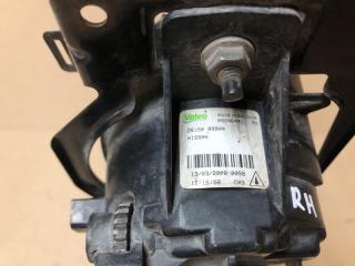 Противотуманная фара правая TEANA J32 08-14