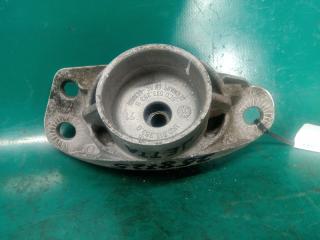 Опора амортизатора задняя JETTA USA 10-17 2011 CBTA 2.5L