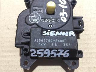 Моторчик заслонки печки задний SIENNA 03-10 3.5 2GRFE
