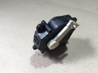 Моторчик заслонки печки TOYOTA CAMRY 40 06-11